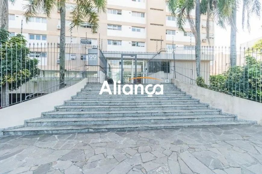 Apartamento de 3 dormitórios, living, cozinha, área de serviço, 2 banheiros e 1 vaga de garagem para