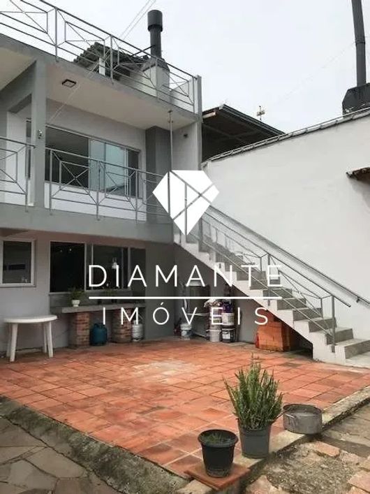 CASA 4D C/ SUÍTE PRÓXIMA AO ZAFFARI CAVALHADA