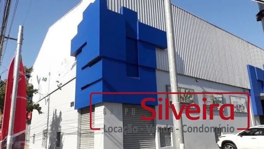 PAVILHÃO E LOJA COM 1.400m² NO BAIRRO SÃO GERALDO