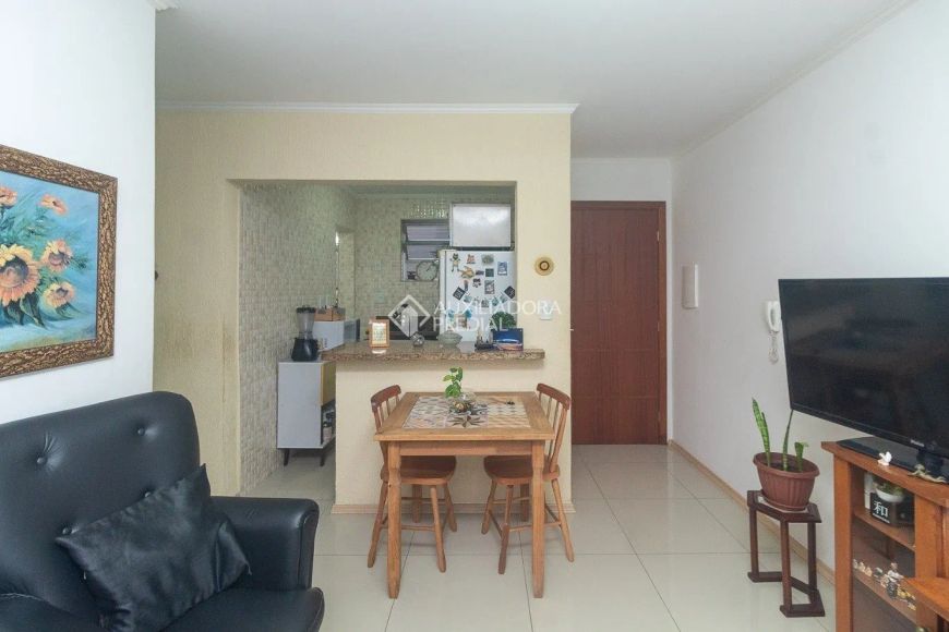Imóvel para aluguel com 80 metros quadrados com 3 quartos em Menino Deus - Porto Alegre - RS