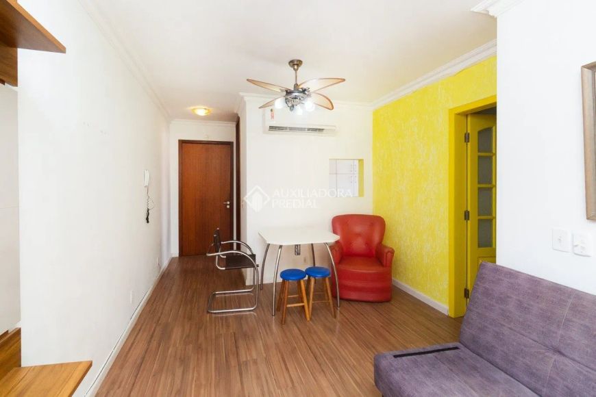 Apartamento 2 quarto(s), no bairro Petrópolis