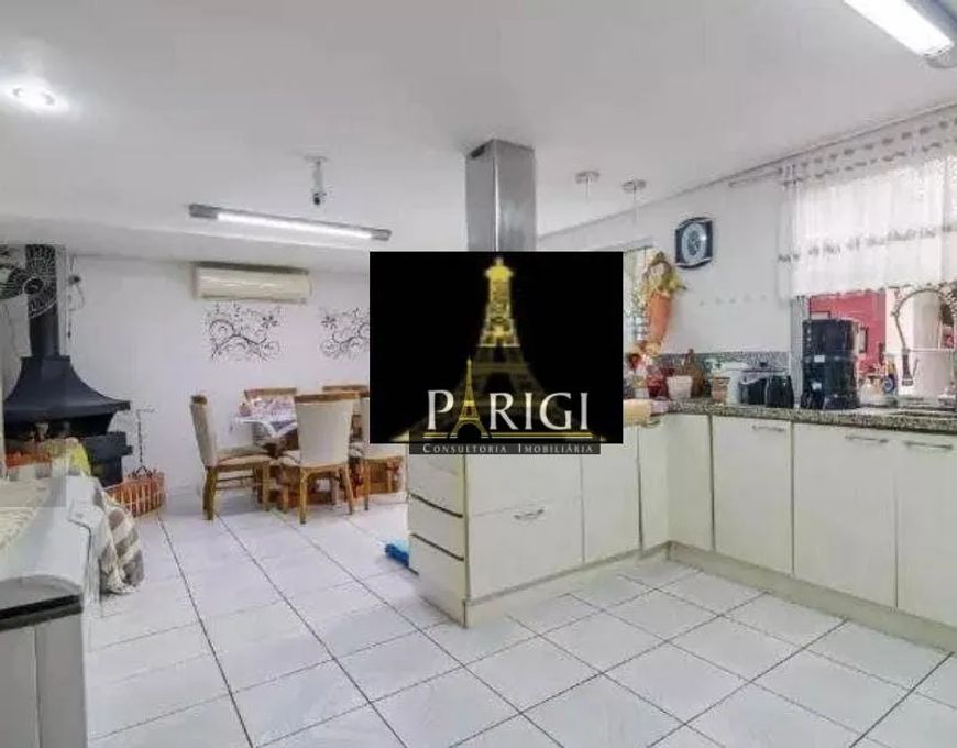 Casa com 5 dormitórios para alugar, 420 m² por R$ 12.553,46/mês - Vila João Pessoa - Porto Alegre/RS