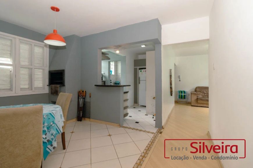 APARTAMENTO COM TRÊS DORMITÓRIOS NO CRISTAL