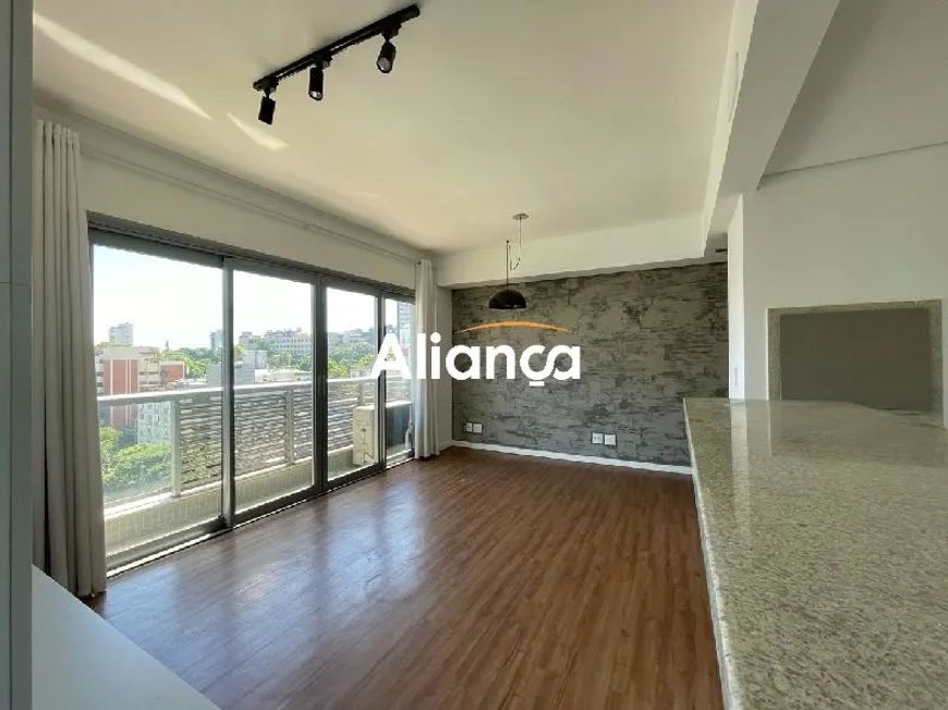 Aluga-se apartamento no TREND 24 - semi mobiliado - Porto Alegre/RS
