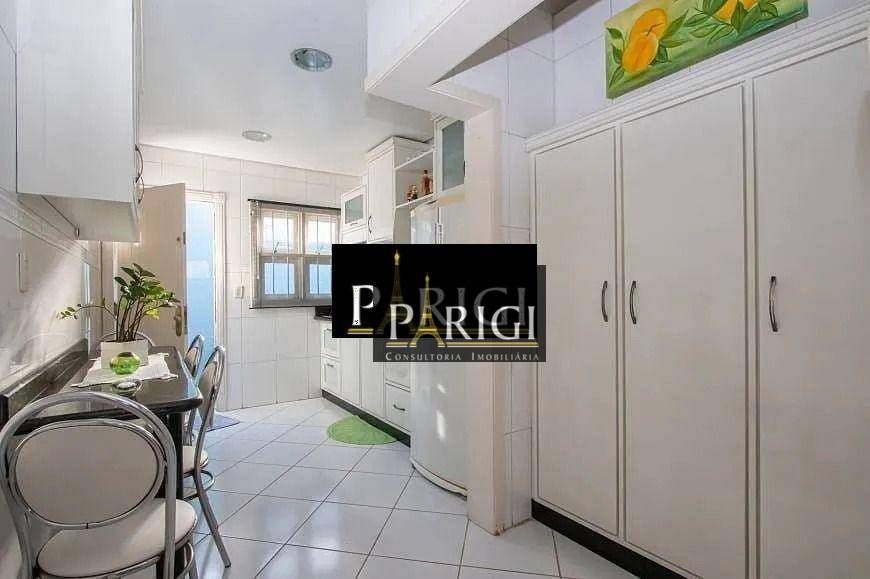 Casa com 3 dormitórios para alugar, 190 m² por R$ 12.000,01/mês - Passo d'Areia - Porto Alegre/RS