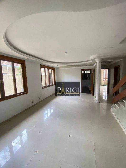 Casa com 3 dormitórios para alugar, 310 m² por R$ 5.315,00/mês - Teresópolis - Porto Alegre/RS