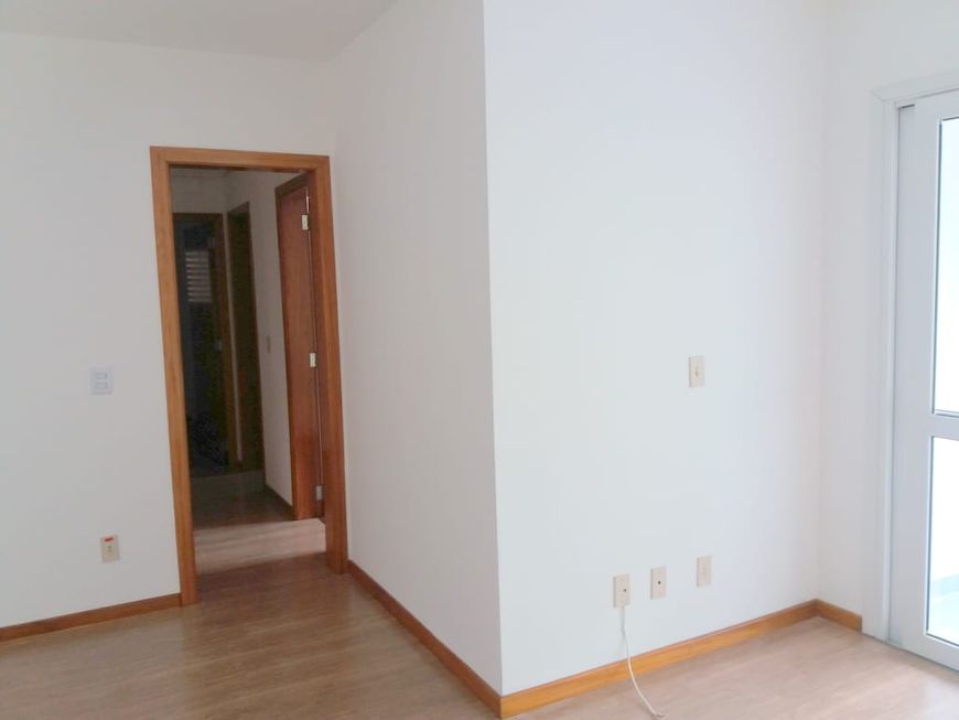 Apartamento para venda tem 84 metros quadrados com 3 quartos