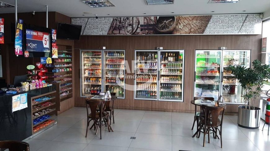 Ponto Comercial / Loja no Bairro Vila Ipiranga - Porto Alegre/RS