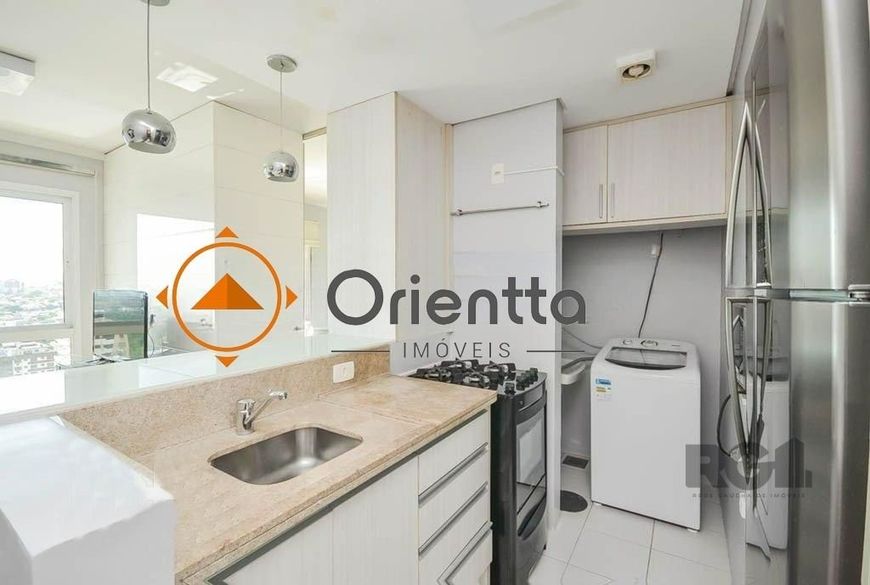 Imobiliária Orientta ALUGA excelento Apartamento com 1 dormitório, 1 banheiro e 1 vaga de garagem. A