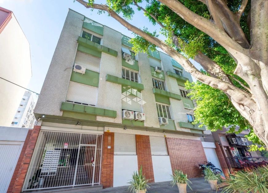 Apartamento 02 dormitórios bairro Rio Branco - Porto alegre