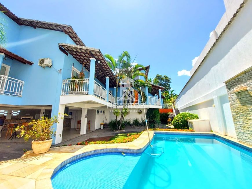 Freguesia - Casa Linear - 4 quartos - 2 suítes - 2 vagas - piscina e área gourmet.