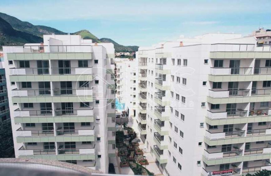 Cobertura duplex para venda possui 121 metros quadrados com 2 quartos em Anil - Rio de Janeiro - RJ