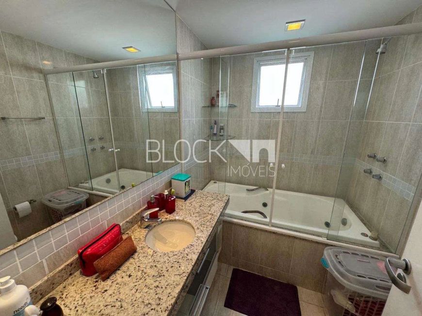Recreio dos Bandeirantes | Cobertura 3 quartos, sendo 3 suites