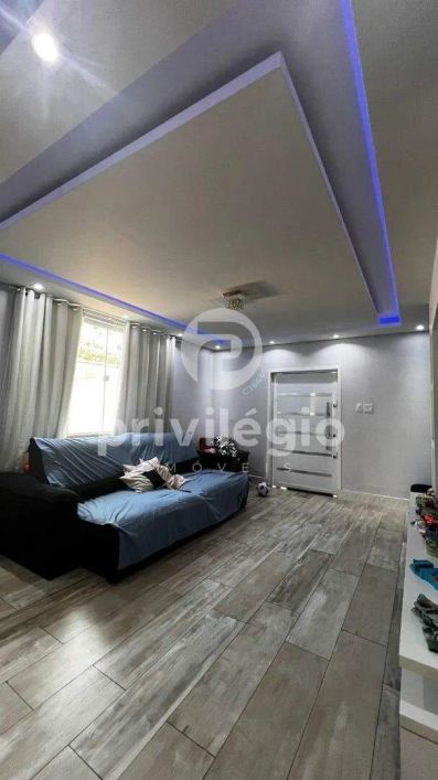 Casa à venda, 3 quartos, 5 vagas, Vila Valqueire - RIO DE JANEIRO/RJ