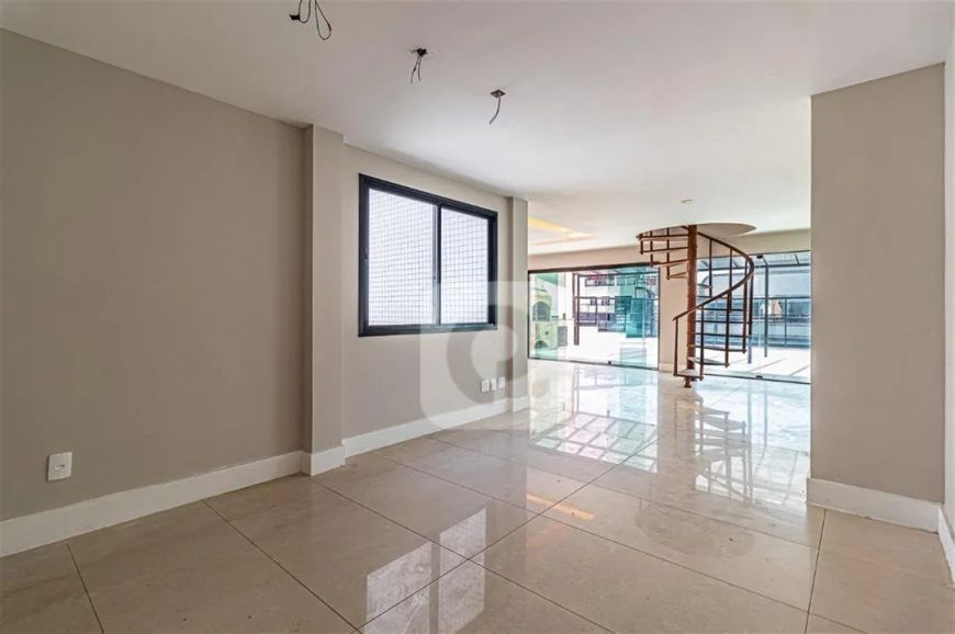 Cobertura Duplex 5 suítes à venda no Recreio dos Bandeirantes 394m²
