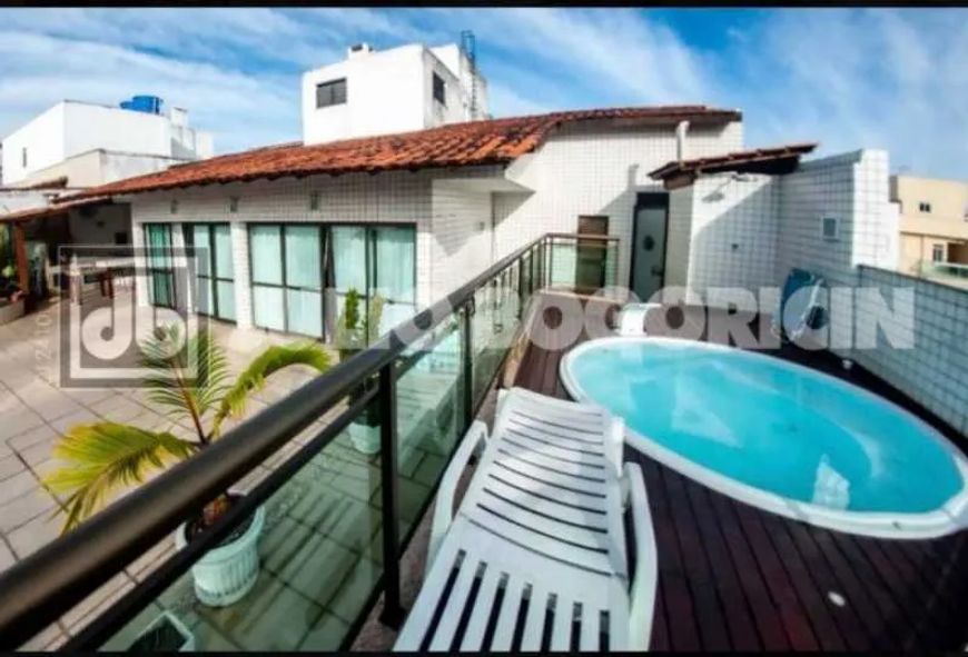 Apartamento - / Residencial / Recreio dos Bandeirantes