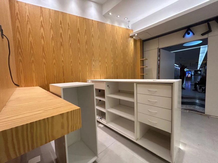 Excelente oportunidade: Loja à venda no Shopping da Gávea 51m² em local privilegiado