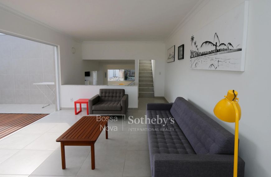 Cobertura triplex reformada