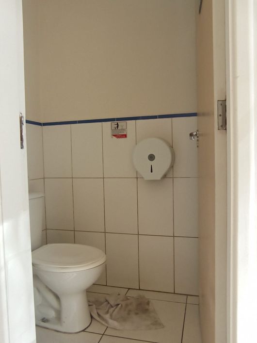 CASA COMERCIAL REFORMADA PARA LOCAÇÃO/SANTO AMARO