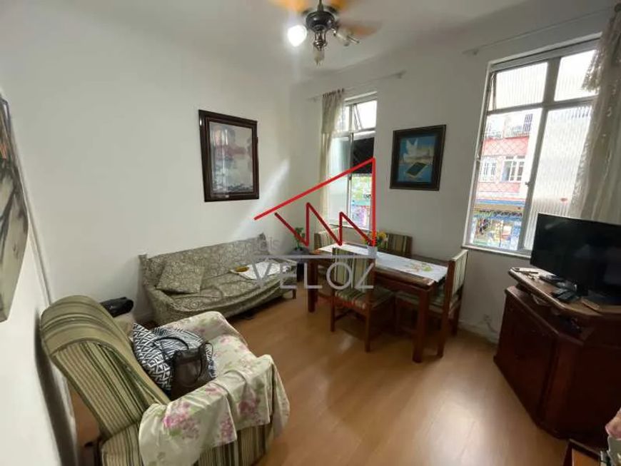 Apartamento : Padrão / Residencial / Catete