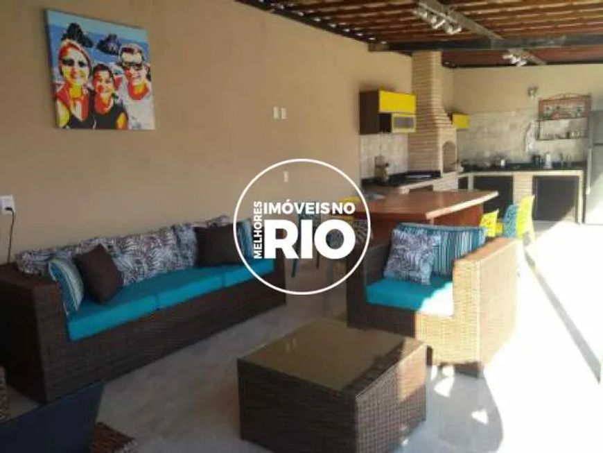 Casa de Vila Linear com Terraço à Venda