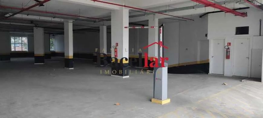 Loja - / Comercial / Tanque