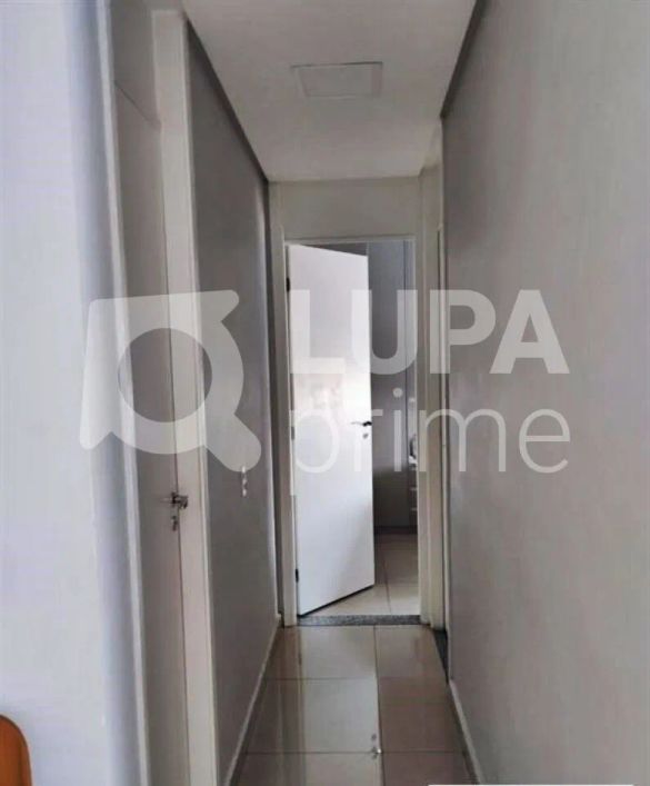 APARTAMENTO COM 2 QUARTOS E 1 VAGA DE GARAGEM À VENDA NO JARDIM BRASIL