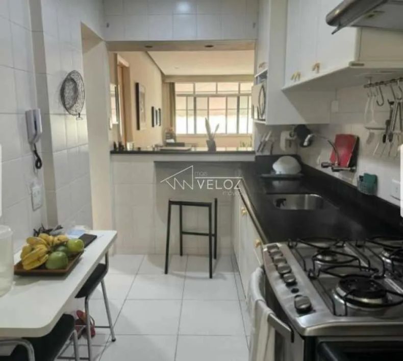 Apartamento - / Residencial / Leblon