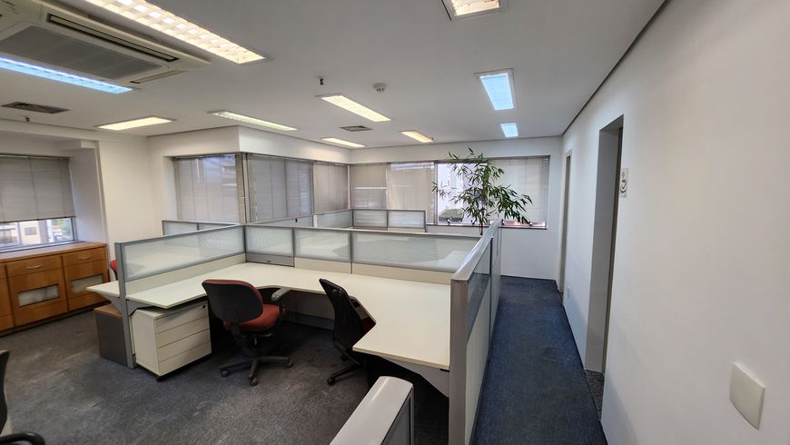 Sala/Conjunto para venda possui 148 metros quadrados em Paraíso - São Paulo - SP