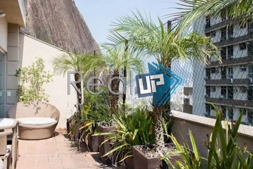 Cobertura Duplex 2 quartos - LAGOA
