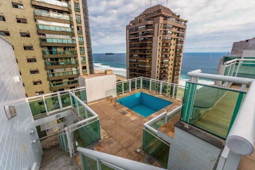 Cobertura para Venda em Rio de Janeiro / RJ no bairro Barra da Tijuca