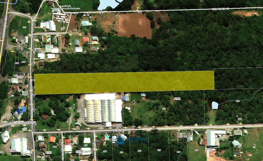 Amplo terreno urbano no Pedancino