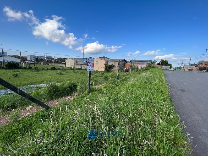 Próximo aos Pavilhões da Festa da Uva com 1.147m²