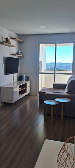 Excelente apartamento semimobiliado no Bairro Morada dos Alpes!! Conta com 02 dormitórios, sala para