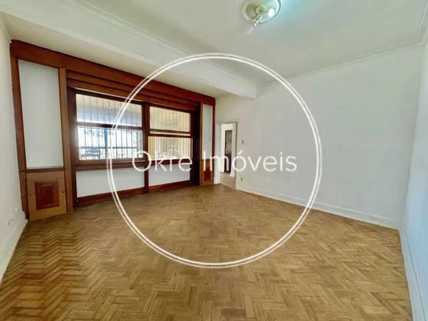 Apartamento : / Residencial / Copacabana