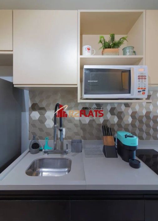 Flat com ótimo preço no bairro Campo Belo. Confira!