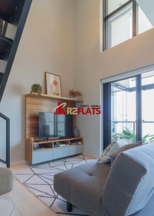 Flat com ótimo preço no bairro Campo Belo. Confira!