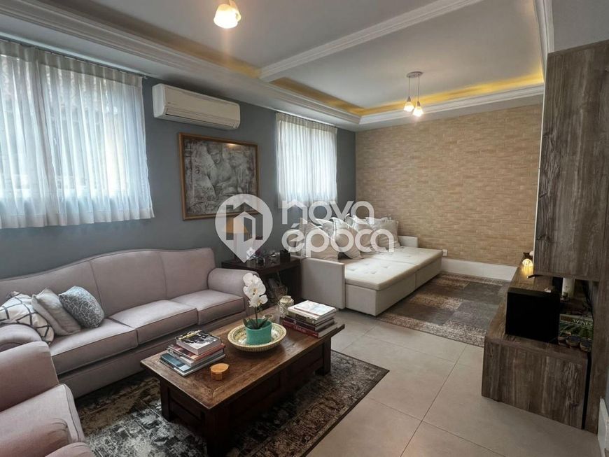 Botafogo | Casa de Vila 5 quartos, sendo 3 suites