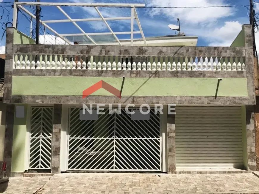 Casa em Avenida Carlos Oberhuber - Cidade Dutra - São Paulo/SP