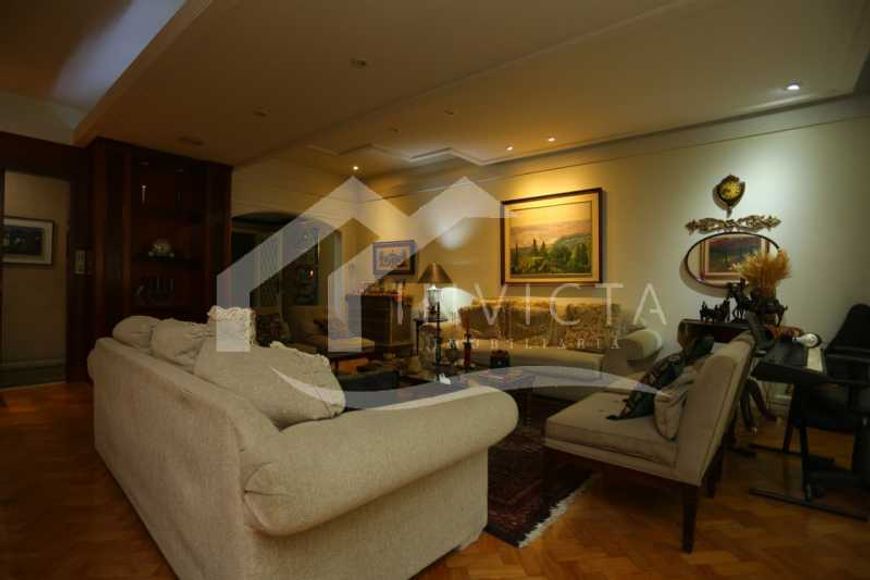Apartamento para venda possui 230 metros quadrados com 4 quartos em Copacabana - Rio de Janeiro - RJ