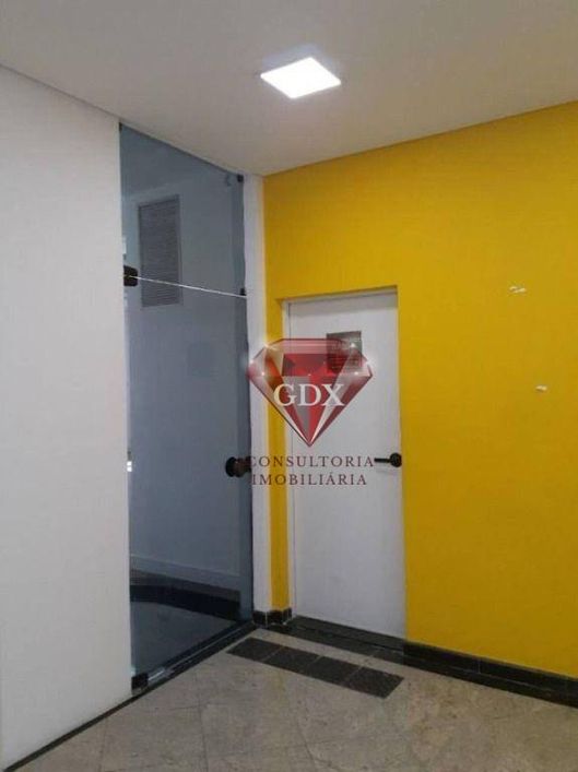Conjunto comercial no Edifício Paulista de Seguros lll