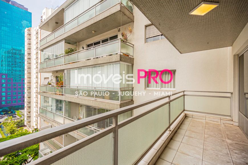 Apartamento, Moema - São Paulo
