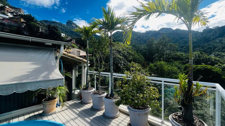 COBERTUR DUPLEX NO COSME VELHO, COM 236 M, 3 QUARTOS E VAGA em Cosme Velho - Rio de Janeiro - RJ