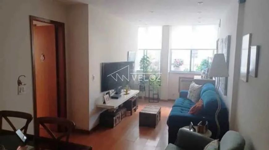 Apartamento - / Residencial / Flamengo