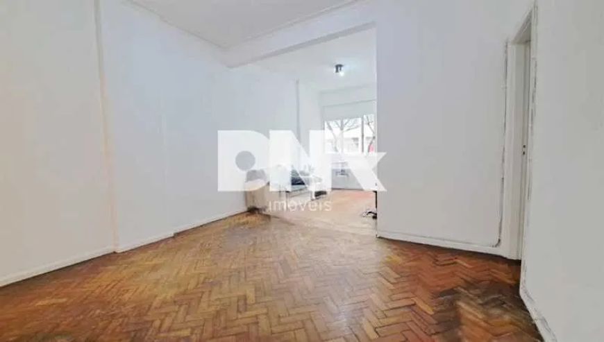 Apartamento : / Residencial / Copacabana