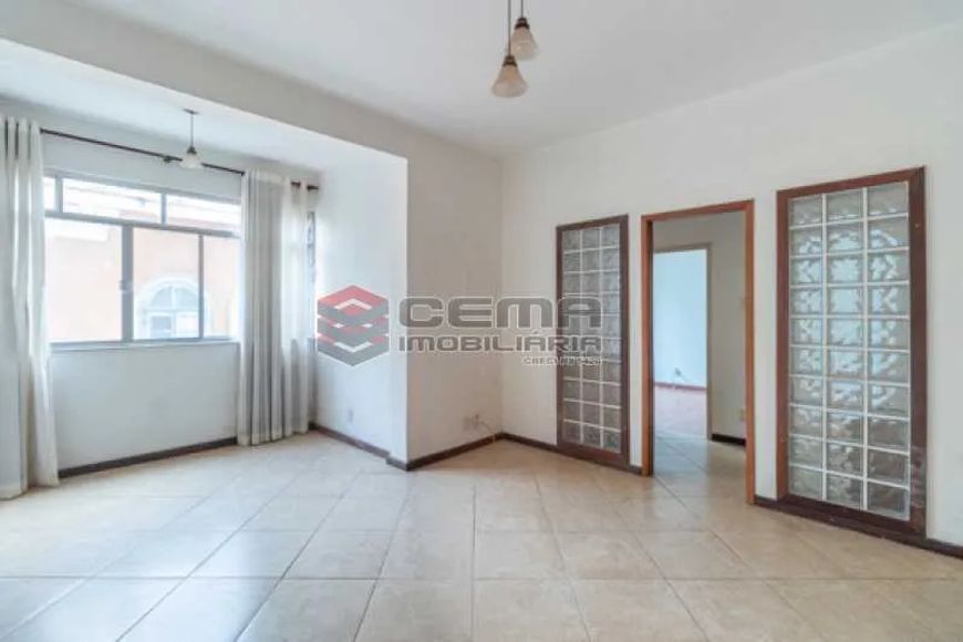 Apartamento : / Residencial / Flamengo