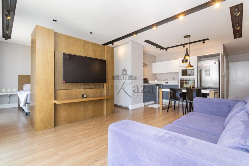 Apartamento - Vila Nova Conceição - 1 Dormitório - 77m².