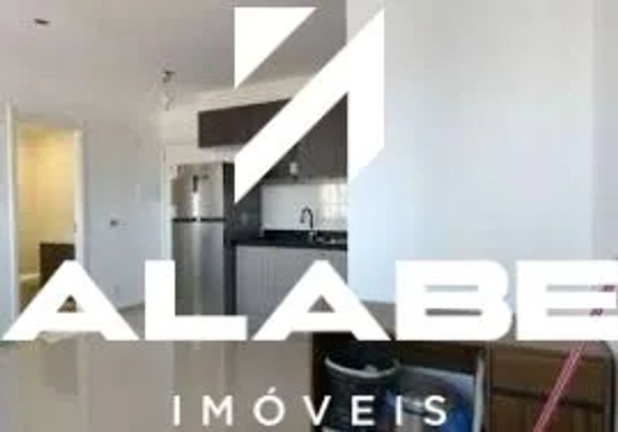 Apartamento com Dormitório, Banheiro, cozinha completa à Venda em Sto Amaro