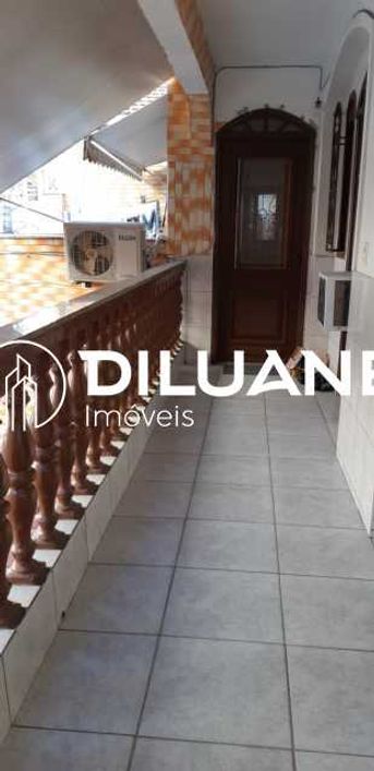 Casa de rua - Triplex / Residencial / Botafogo