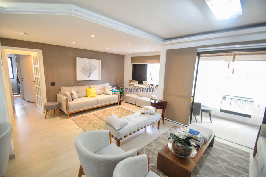 Apartamento em Moema
